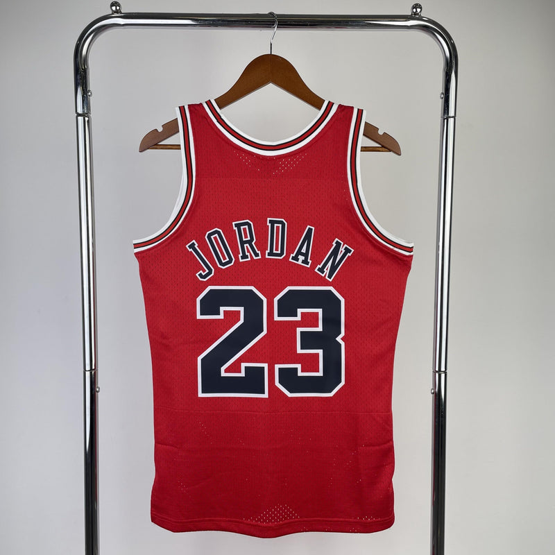 Regata Mitchell & Ness Chicago Bulls 1986-1987 Vermelha - Rei da Pelada