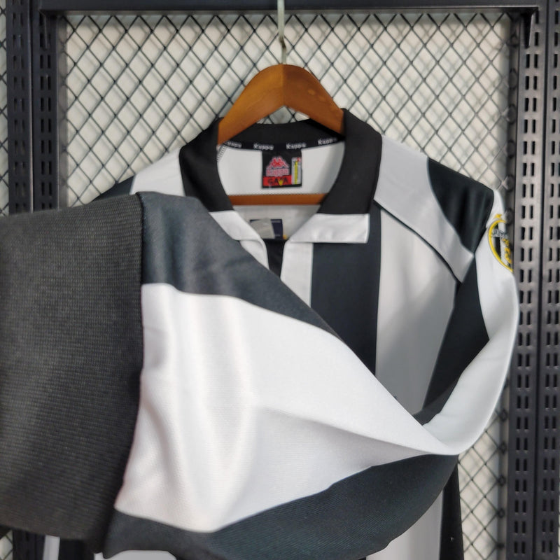 Camisa Juventus Home (1) 1997/98 Kappa Retrô Manga Longa Masculina