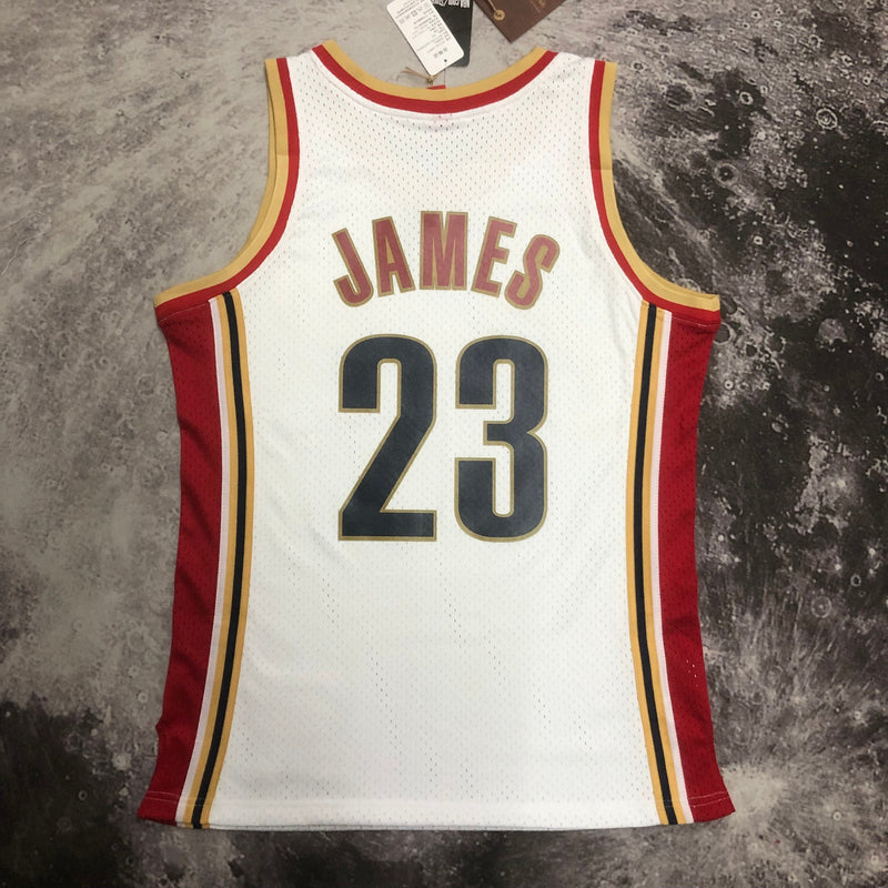 Regata Cleveland Cavaliers Mitchell & Ness Home Edition 03/04 - Rei da Pelada