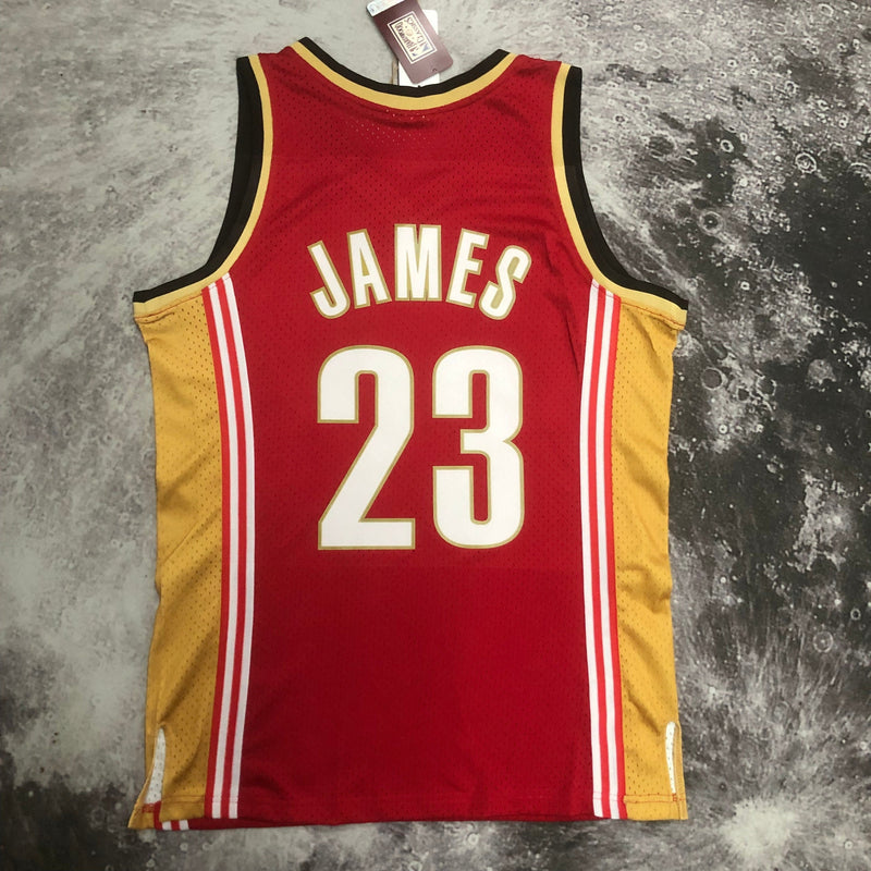 Regata Cleveland Cavaliers Mitchell & Ness Away Edition 03/04 - Rei da Pelada