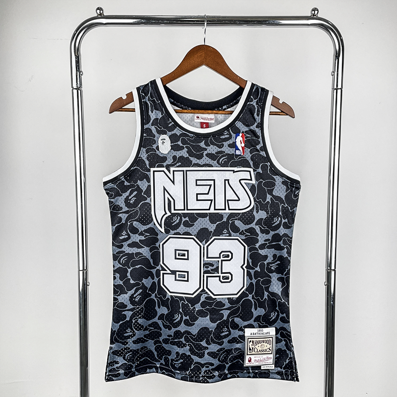 Regata Mitchell & Ness x BAPE - Brooklyn Nets - Rei da Pelada